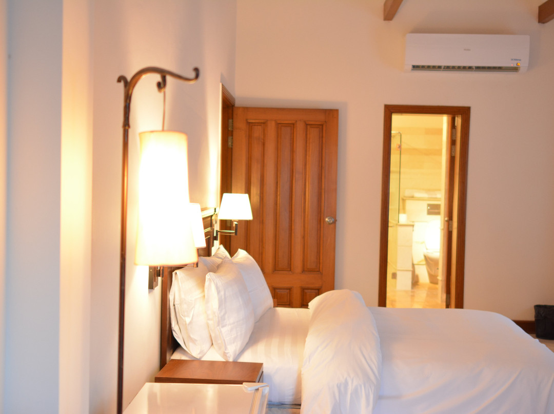 Woodpecker Suites & Hotels主图