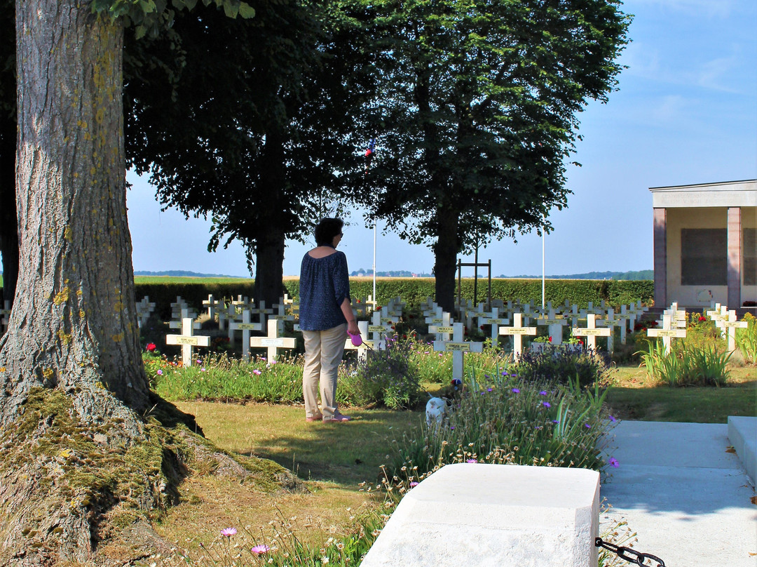 Cimetiere Tchecoslovaque景点图片