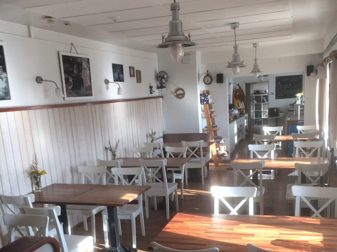 Kylmäpihlajan Majakkahotelli主图