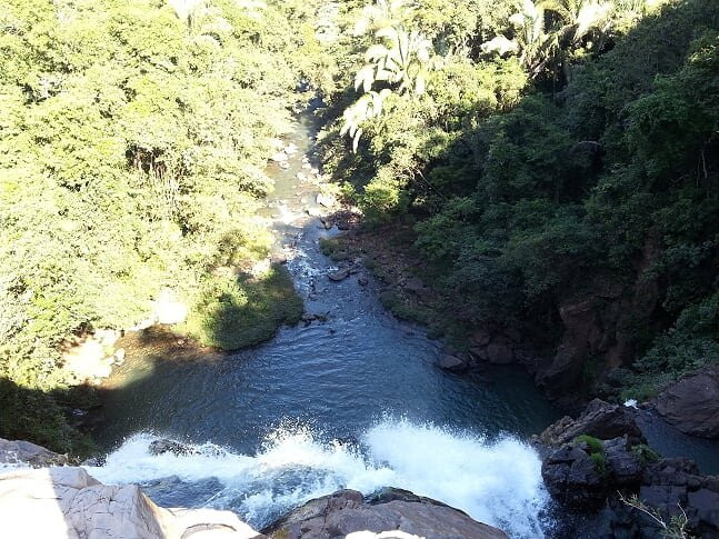 Tombador Waterfall景点图片