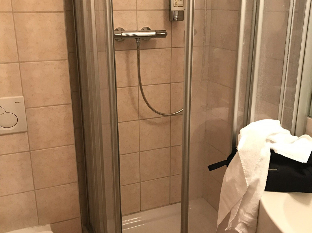 欧罗巴酒店主图