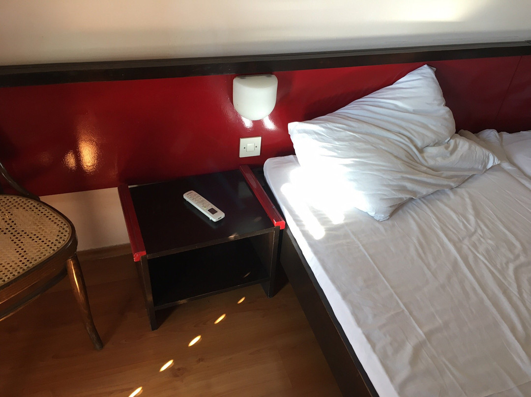 Hotel Issa主图