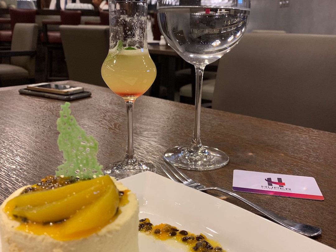 Huper Hotel Boutique主图