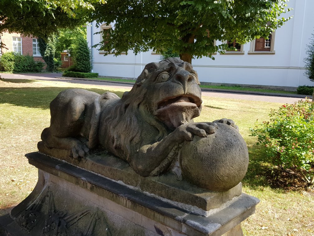 Auricher Schloss-Aurich必去景点