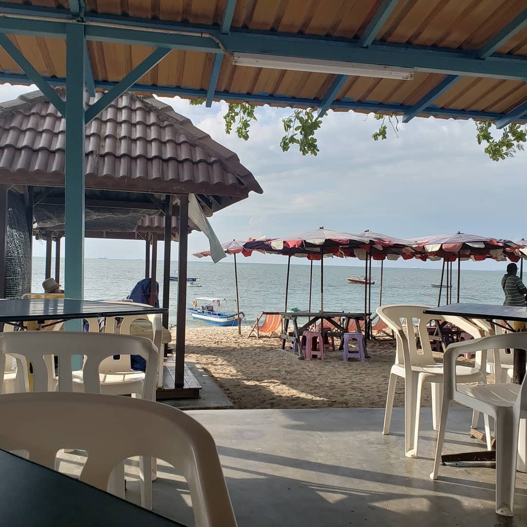 哈发代海滨酒店-泳池