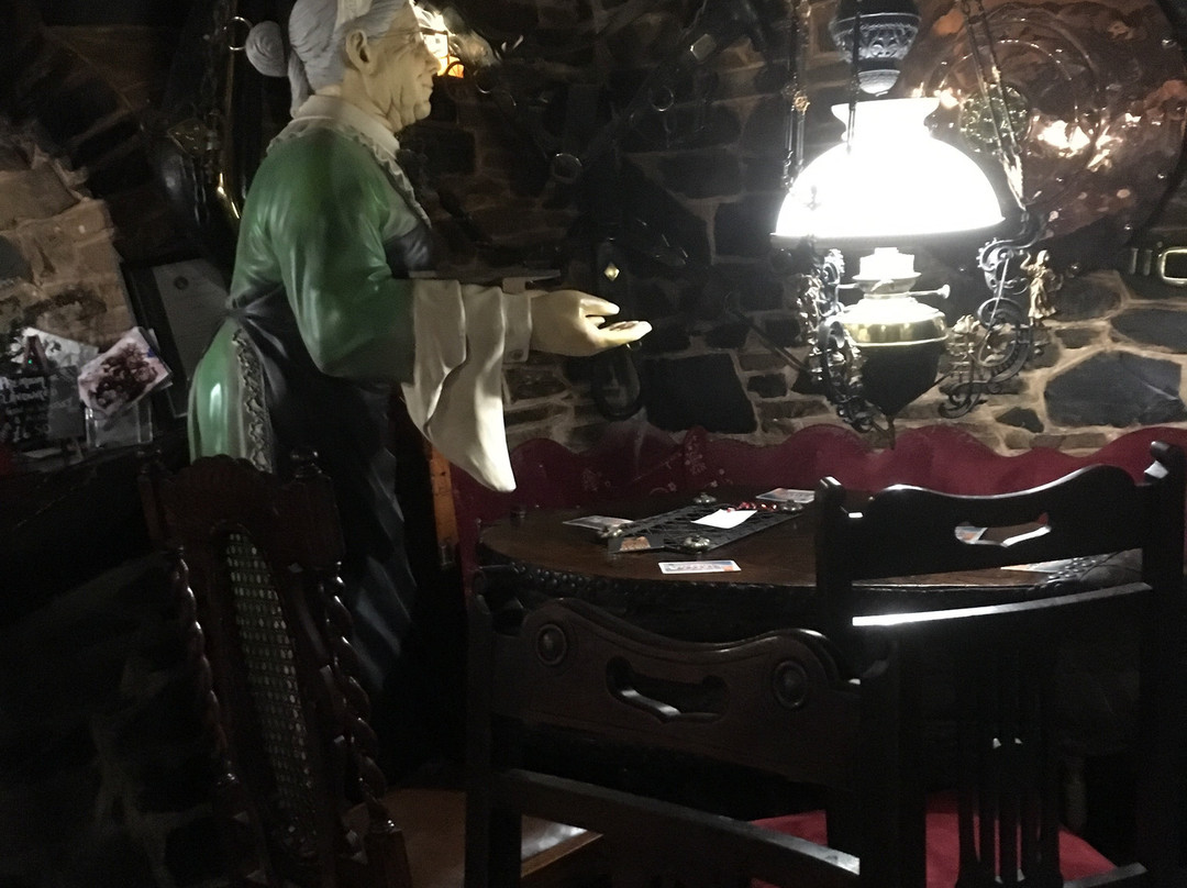 The Highwayman Inn Bar-Sourton必去景点