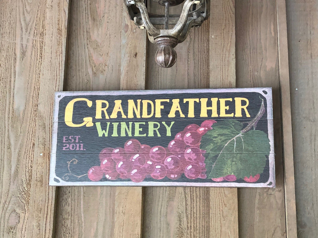 Grandfather Vineyard & Winery景点图片