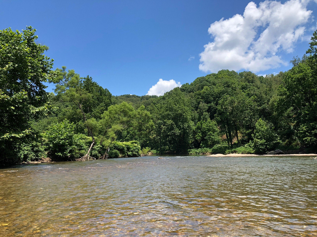 Loafers Glory Rafting and Tubing-Bakersville必去景点