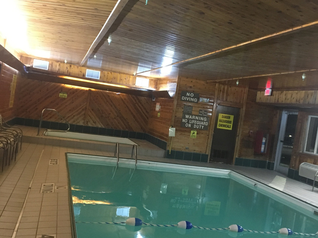 Super 8 by Wyndham Bloomington主图