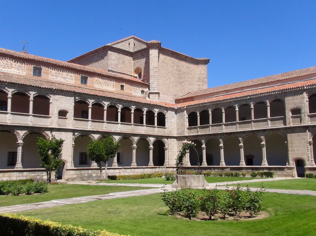 Real Monasterio de Santo Tomás景点图片