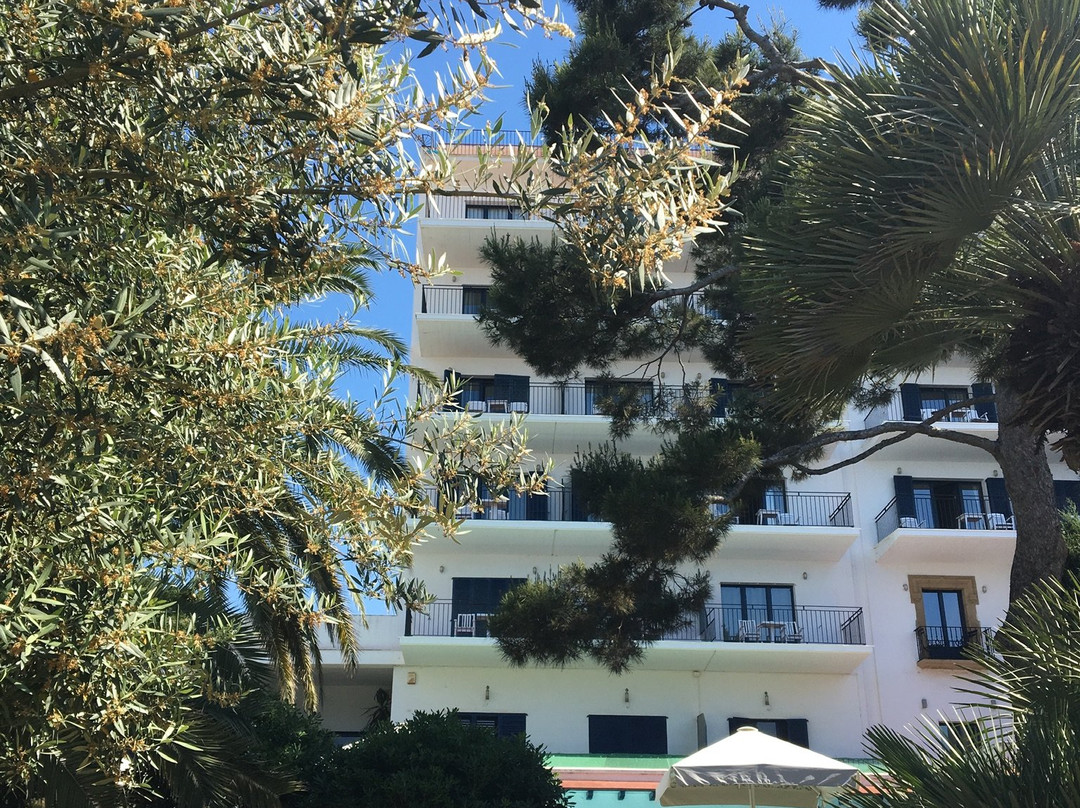 特利亚斯酒店主图