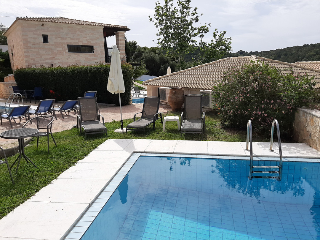 Ornella Beach Hotel主图