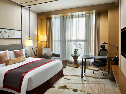 梅江中心皇冠假日酒店(天津梅江会展国展中心店)主图