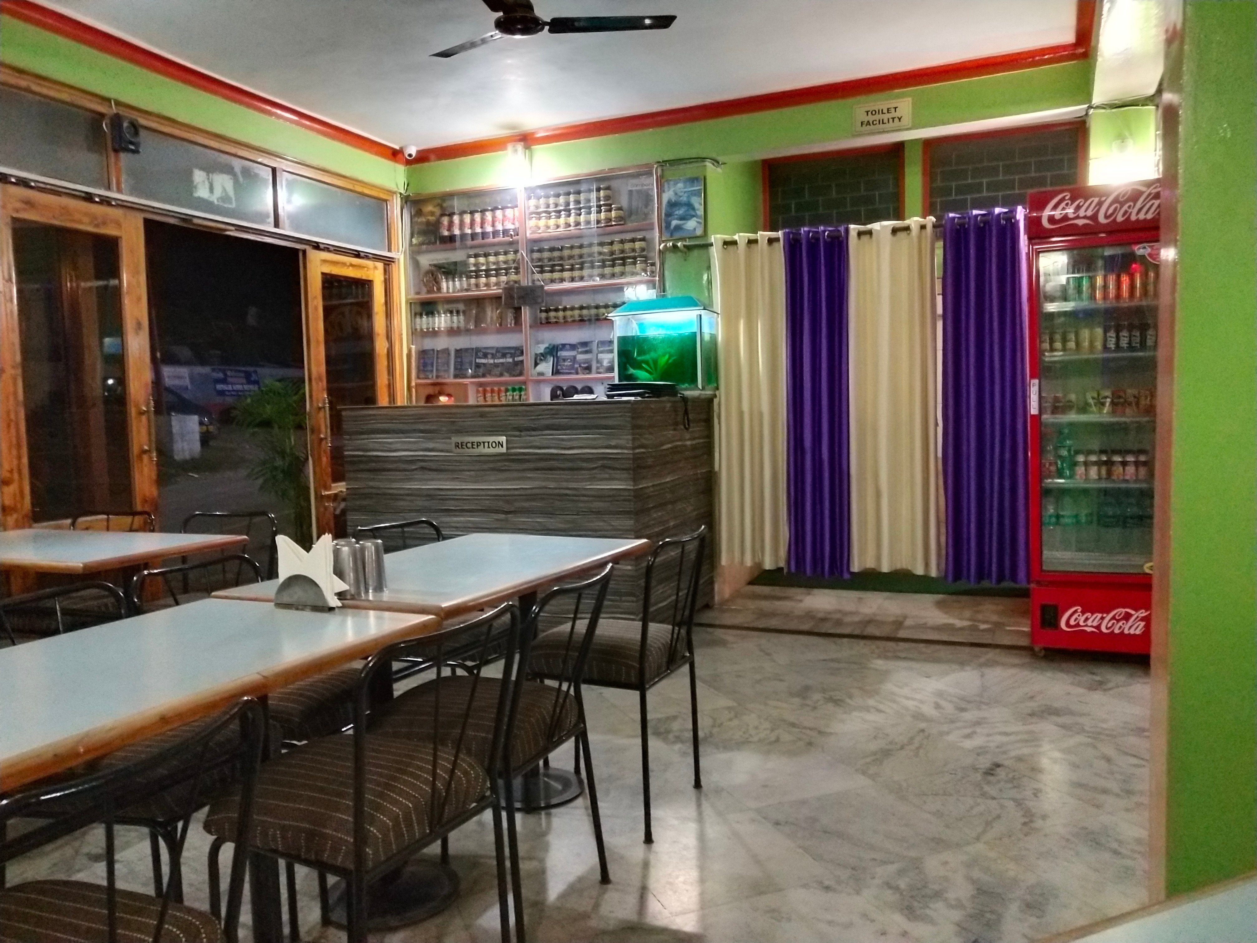 Hotel Shivalik River Retreat-浴室