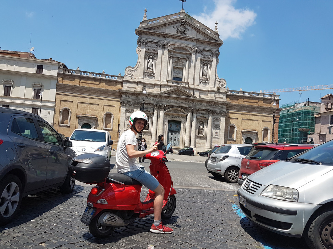 Rent Scooter Roma景点图片