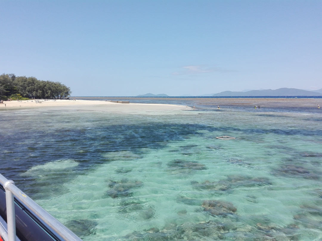 Green Island Resort Diving & Boat Snorkelling Trips景点图片