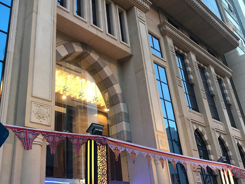 阿富拉酒店主图