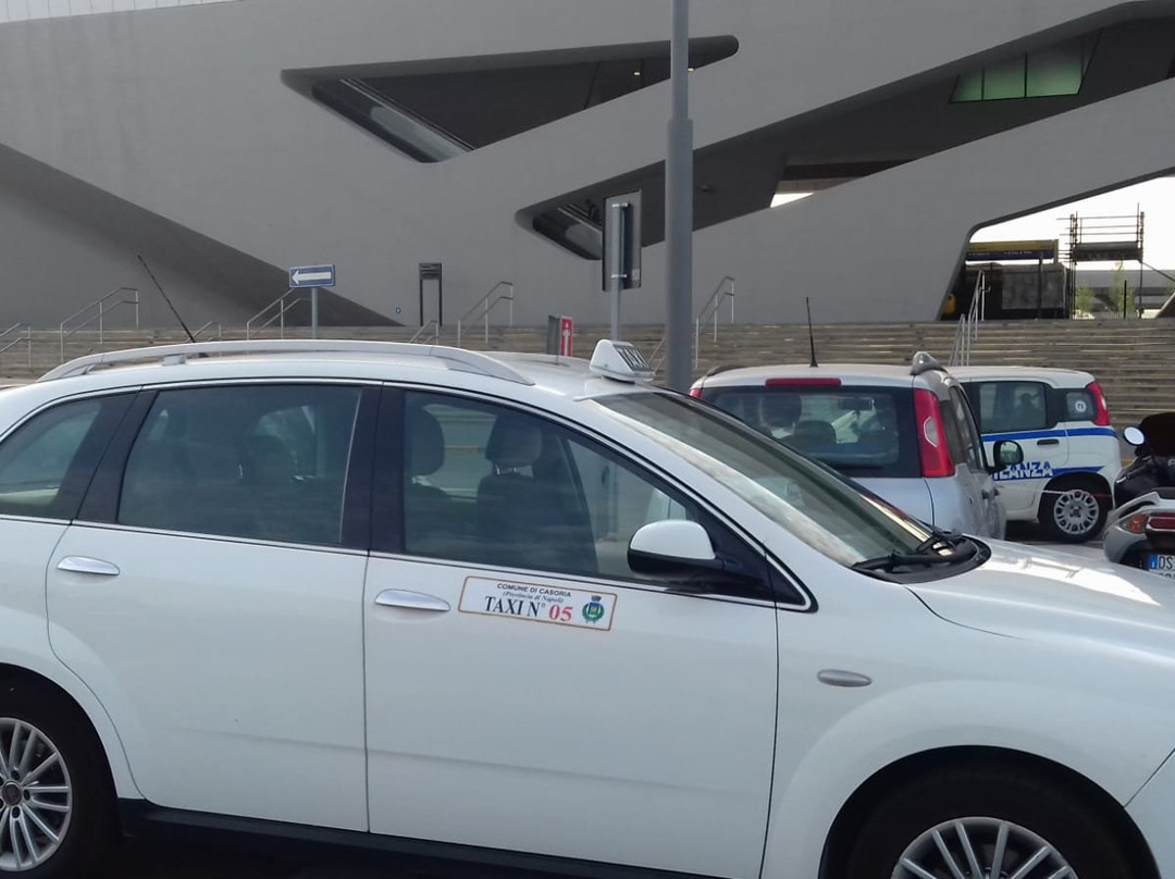 Taxi 05 Casoria di Russo Salvatore-卡索里亚必去景点