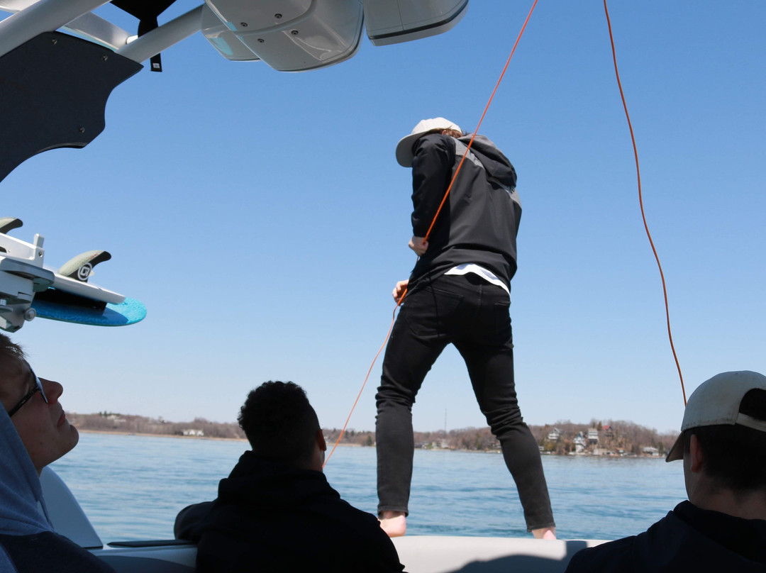 Wake Stone Watersports-Twin Lakes必去景点