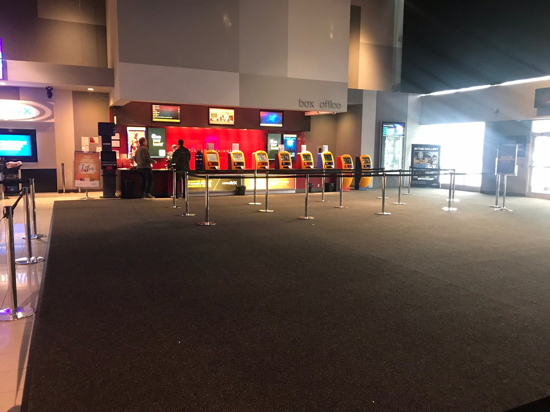SilverCity Hamilton Mountain Cinemas景点图片