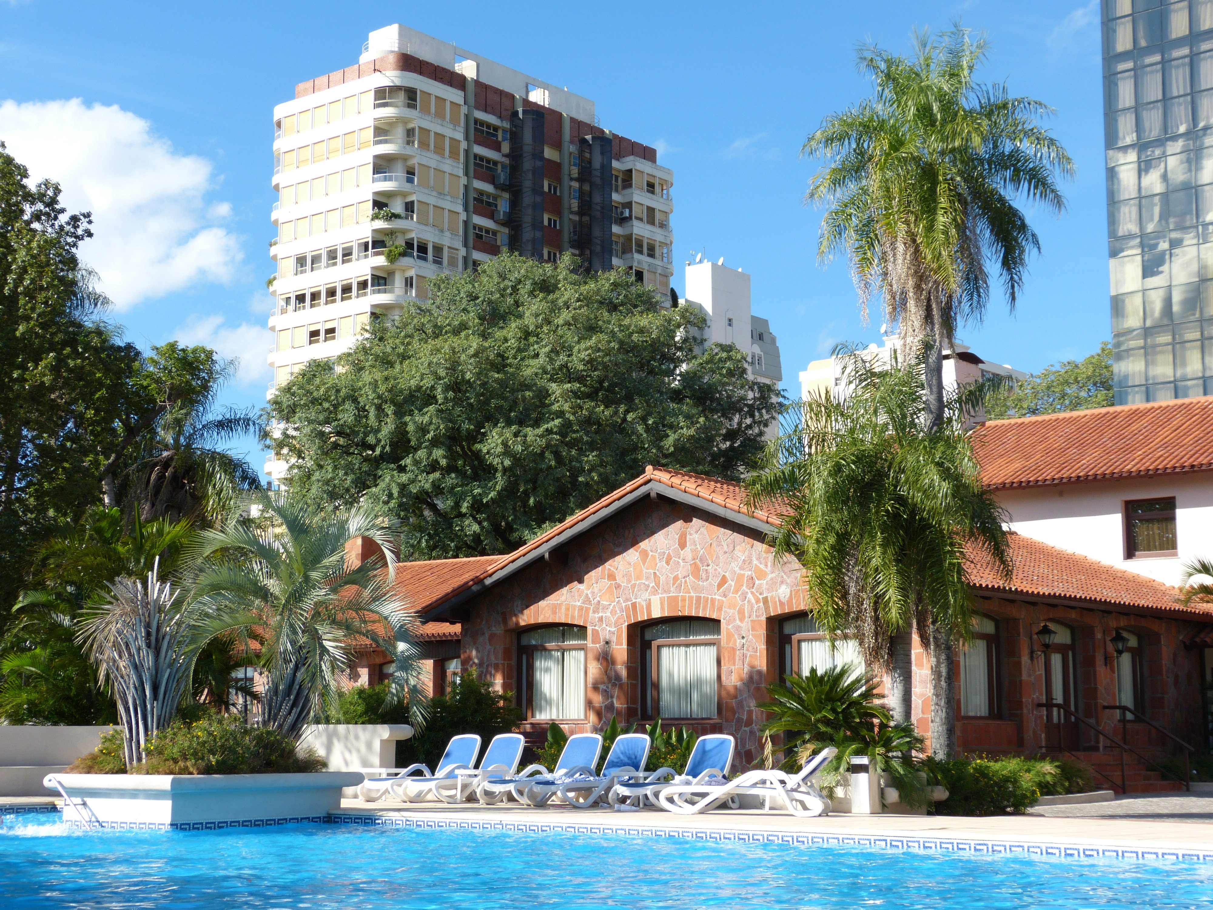 Turismo Hotel Casino-泳池
