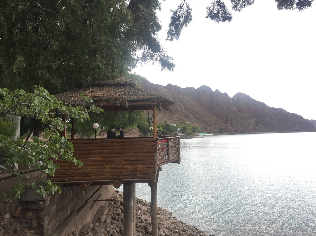 Aparthotel Los Reyunos主图