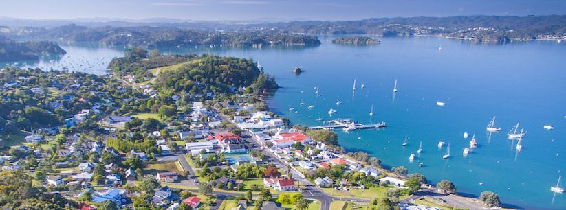 Commodore's Lodge主图