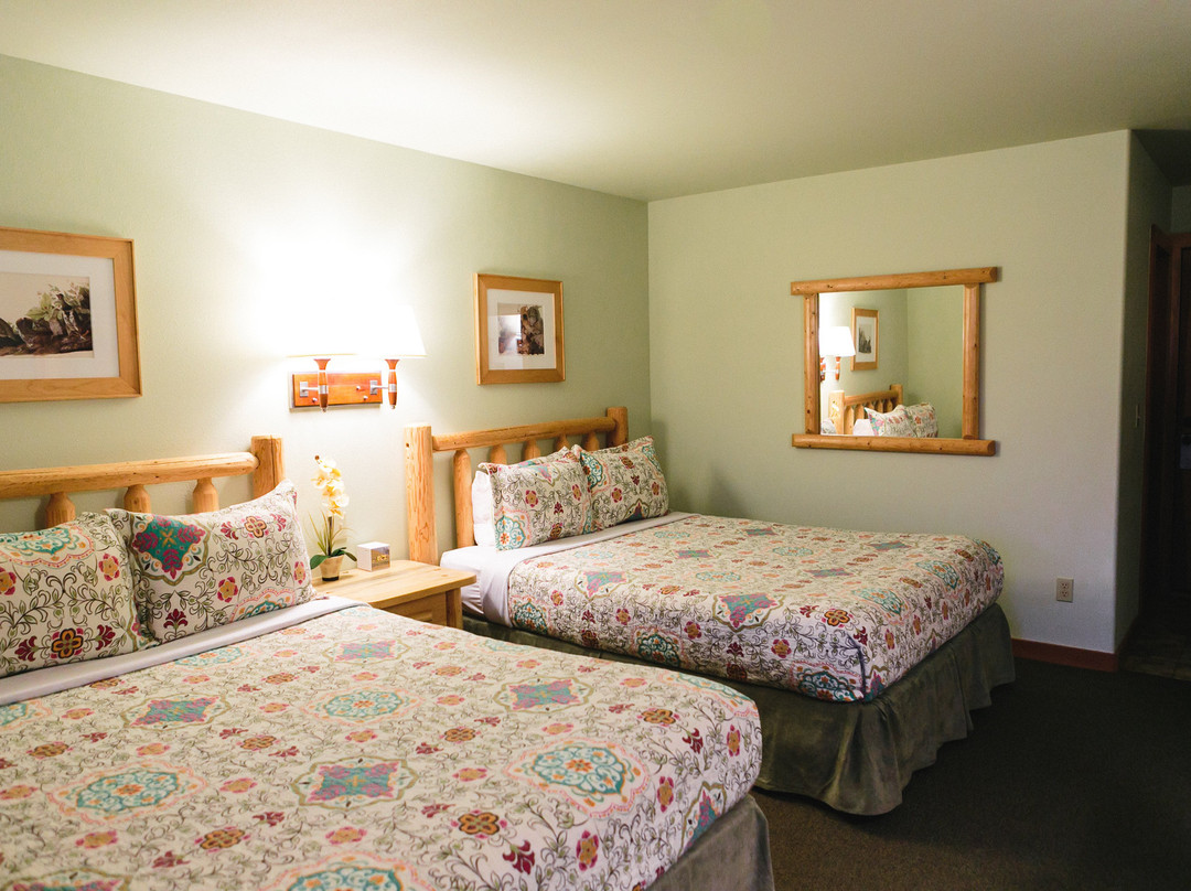 加德纳山宾馆主图