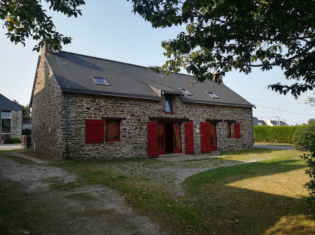 Saint-Laurent-sur-Oust旅游攻略图片