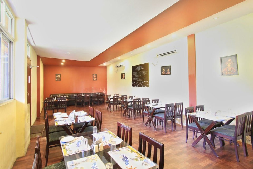 OYO 12051 Stay By the Way主图