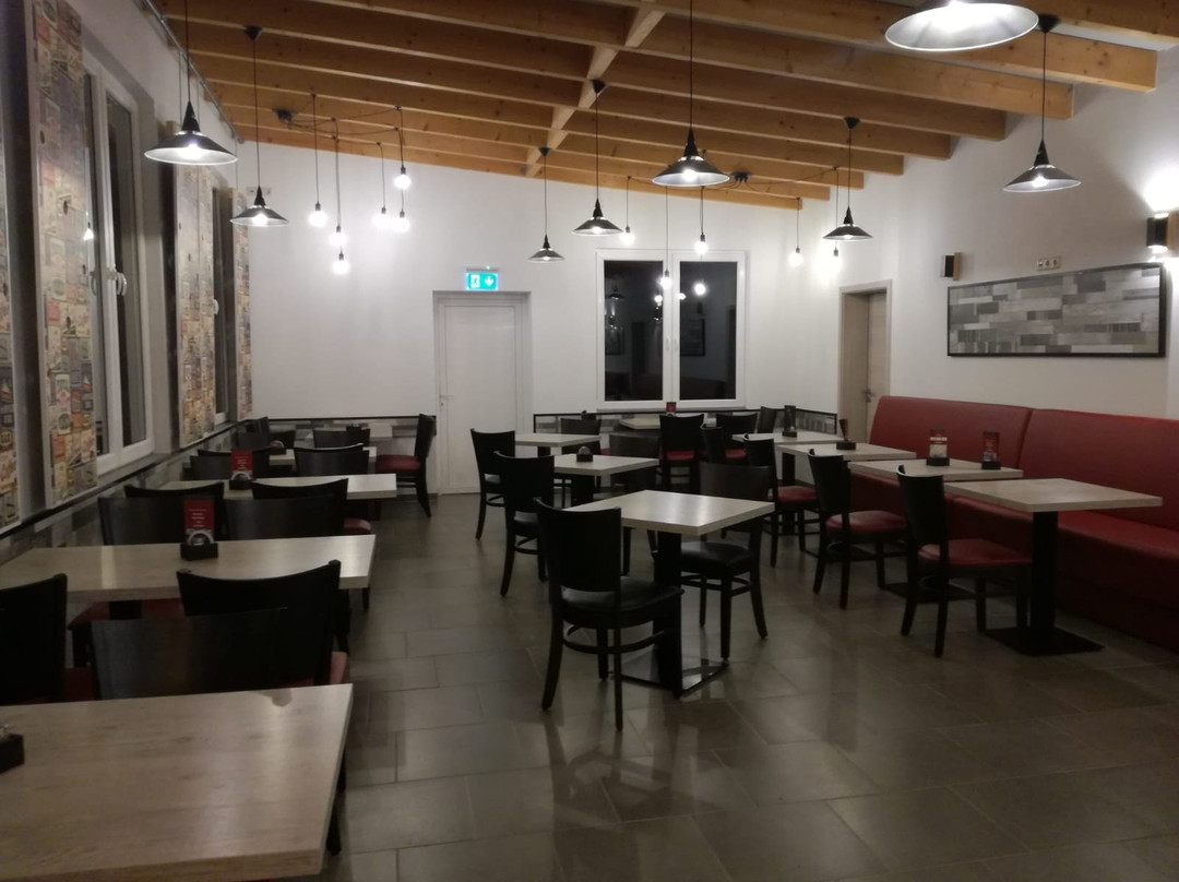 Kluesserath餐馆和美食-Bistro 48