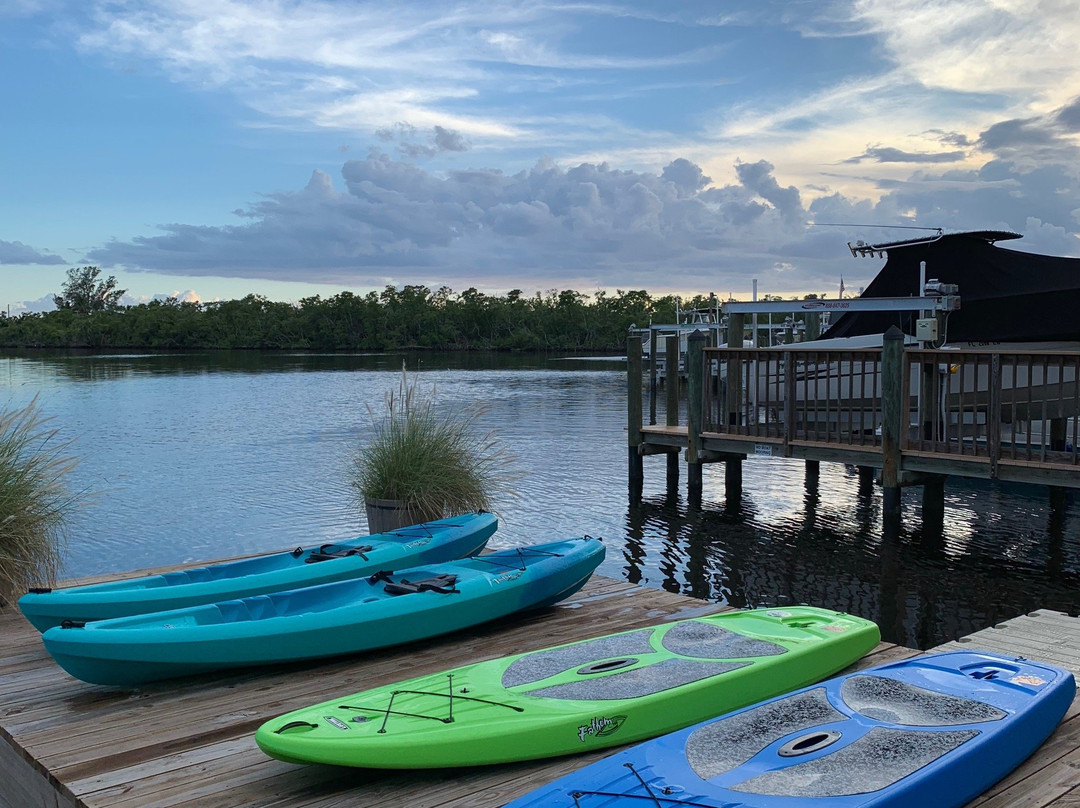 Latitude 26 Waterfront Boutique Resort主图