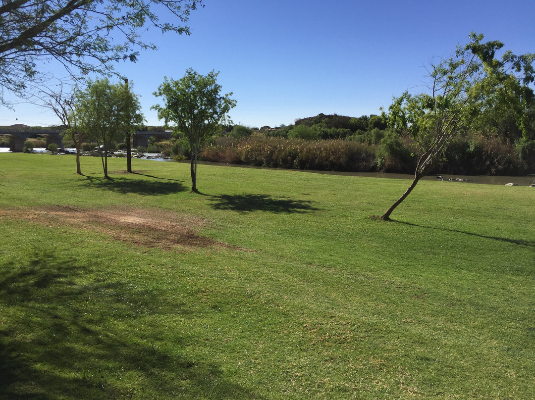 Ikaia River Lodge主图