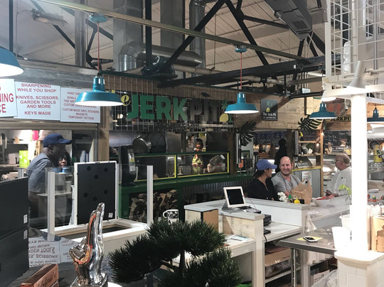 Market at the Fareway-费城必去景点