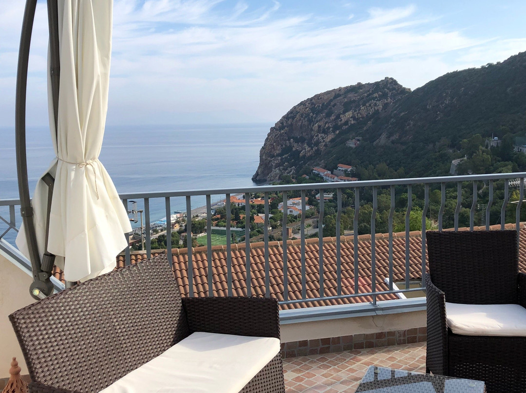 Residence Calava Villa Rosa主图