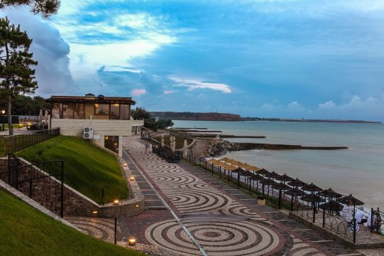 Alma Park Resort-官方