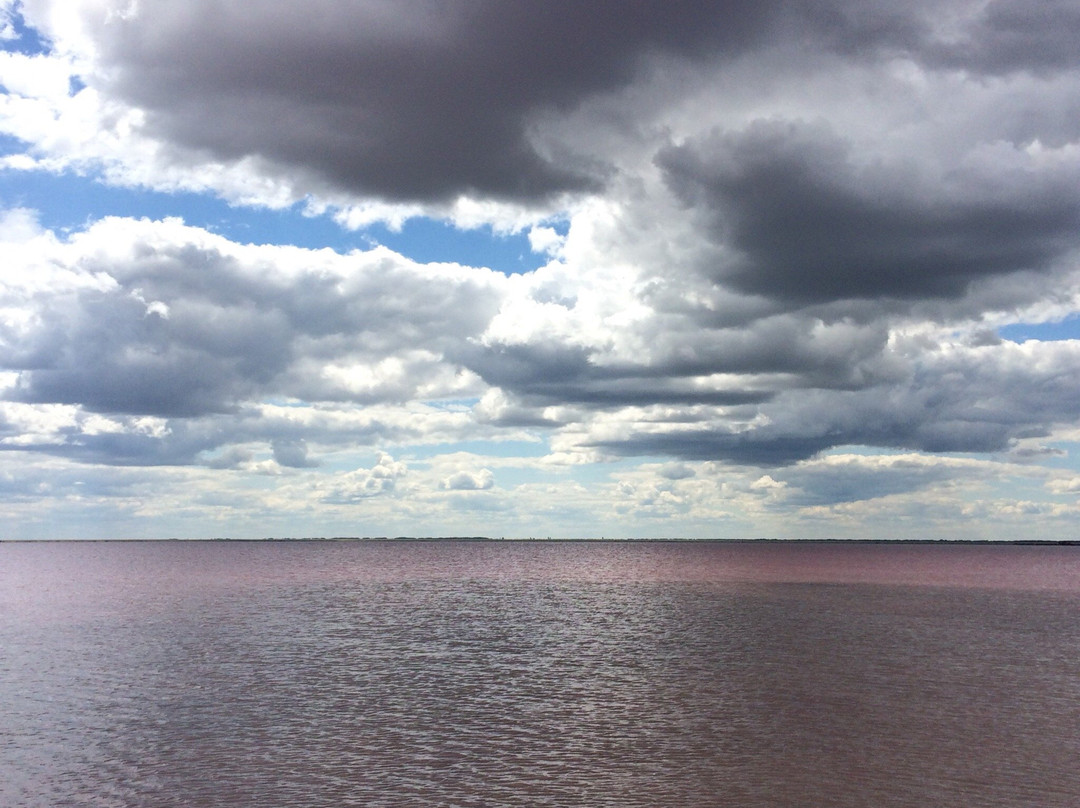 Burlinskoye Lake景点图片