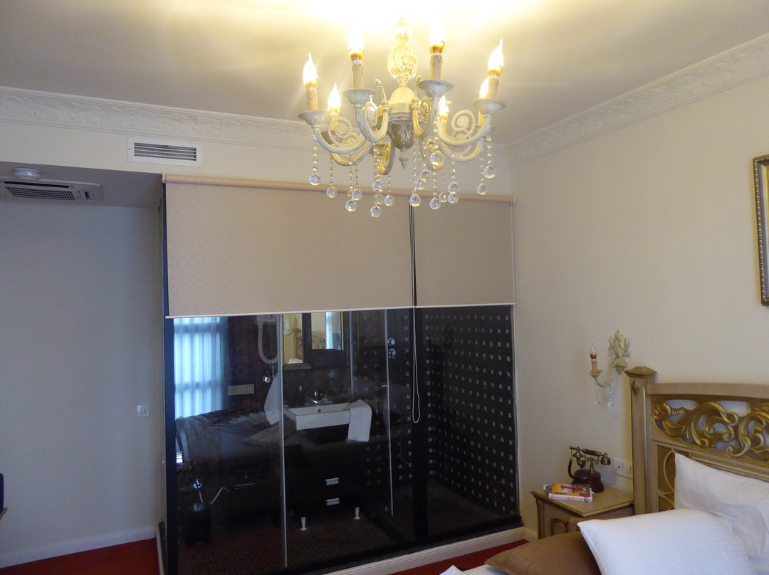 Golden Hotel Pristina