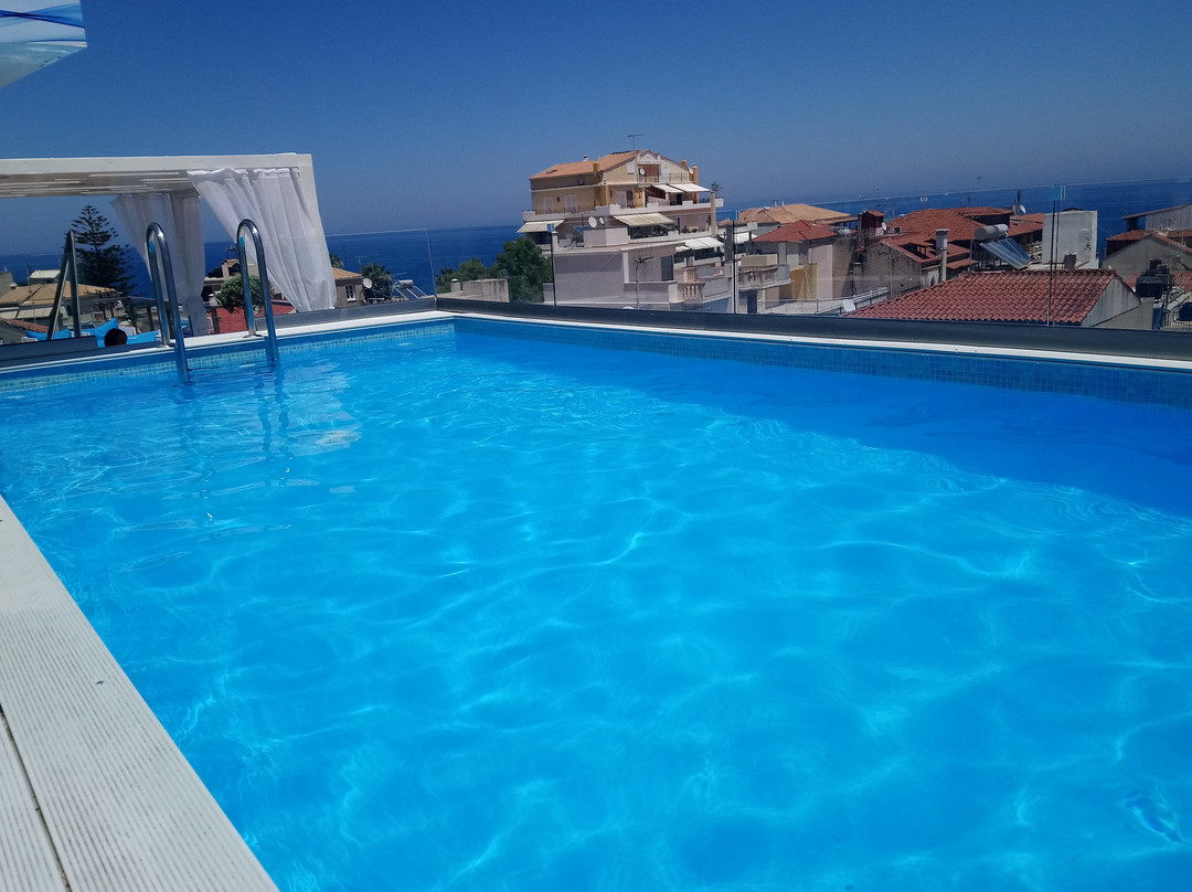 戴安娜酒店主图