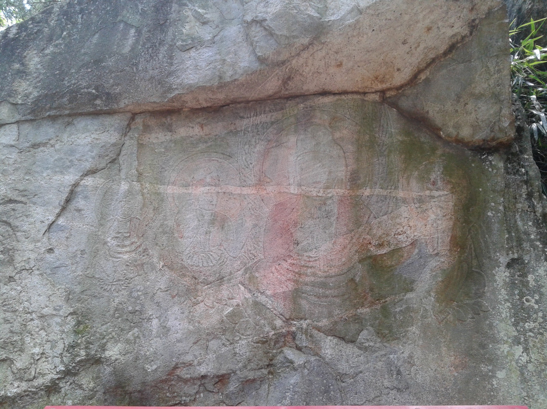 Gunwi Buddha Triad Grotto-漆谷郡必去景点