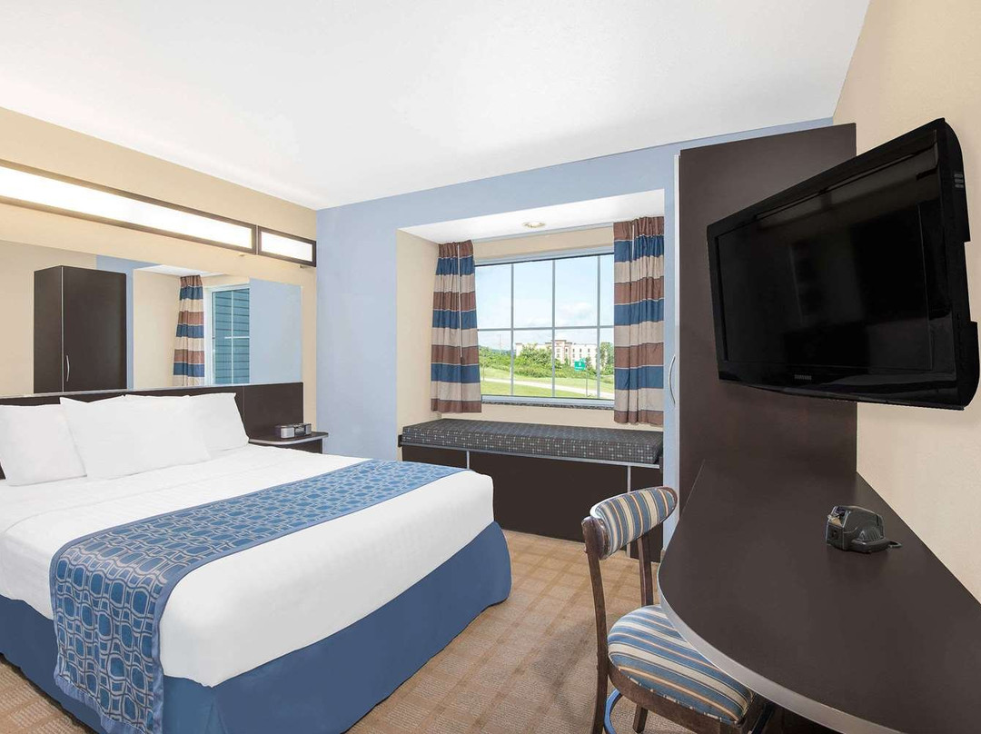 Microtel Inn & Suites by Wyndham Waynesburg主图