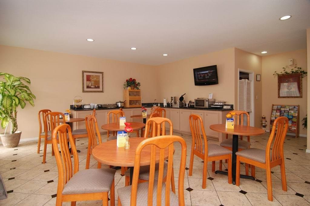 Best Western Lake Conroe Inn主图