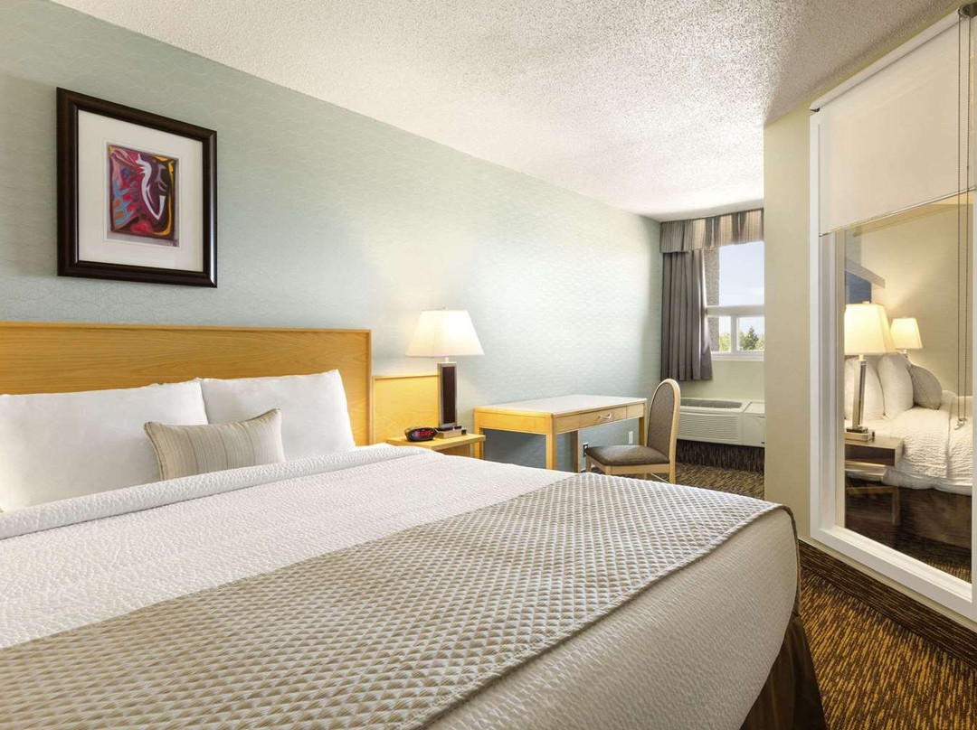 Days Inn By Wyndham Vermilion主图