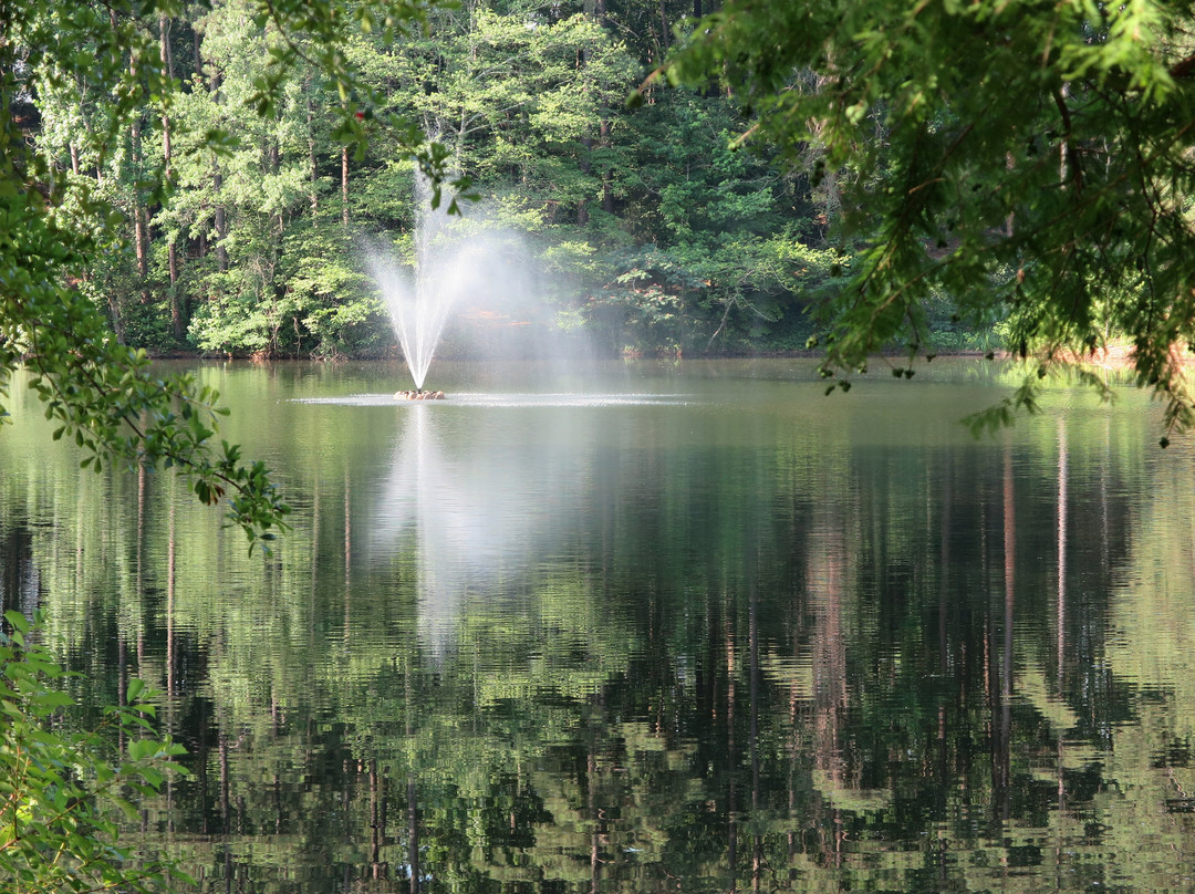 Aldridge Gardens-Hoover必去景点