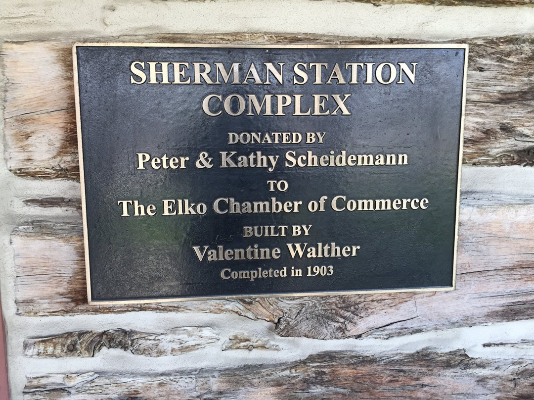 Sherman Station Visitor's Center景点图片