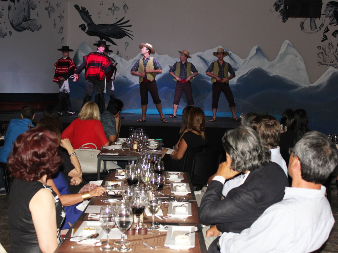 Dinner Show Raíces-圣地亚哥必去景点