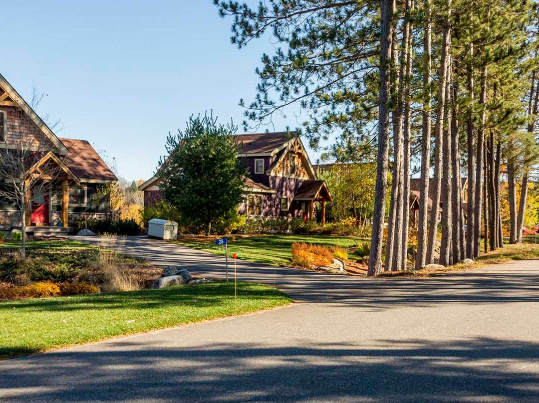 Diamond in the Ruff Golf & Vacation Resort-亨茨维尔必去景点