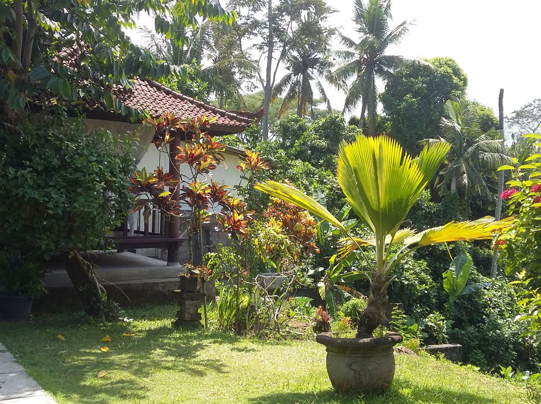 Sekar Arum Riverside Resort主图