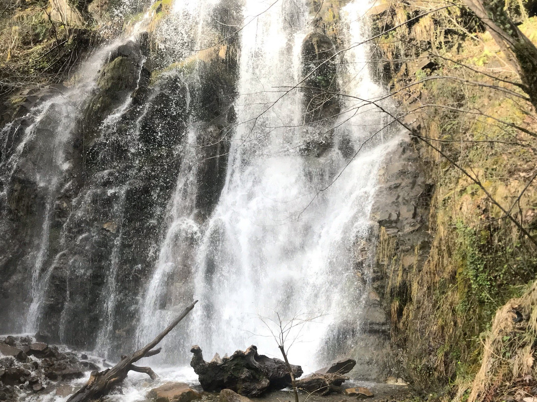 Cascada de Xurbeo景点图片