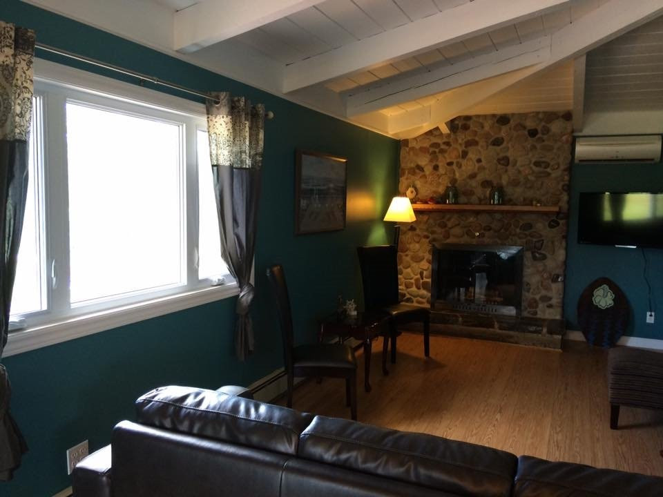 Webbers Lake Charlotte Motel主图